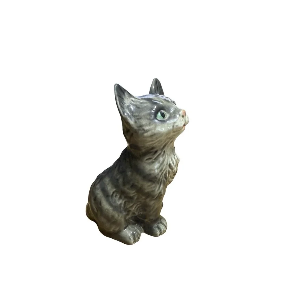 Goebel W Germany Cat Figurine 3100677 Gray Tabby Green‎ Eyes Vintage Ceramic